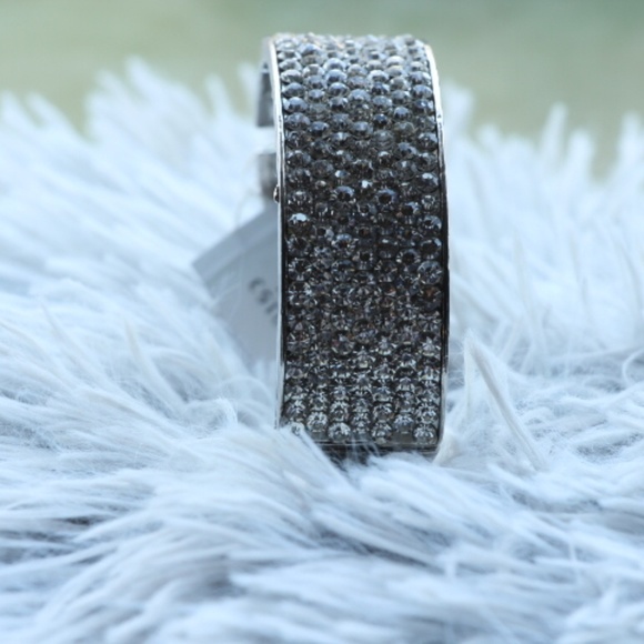 Jewelry - Bracelet